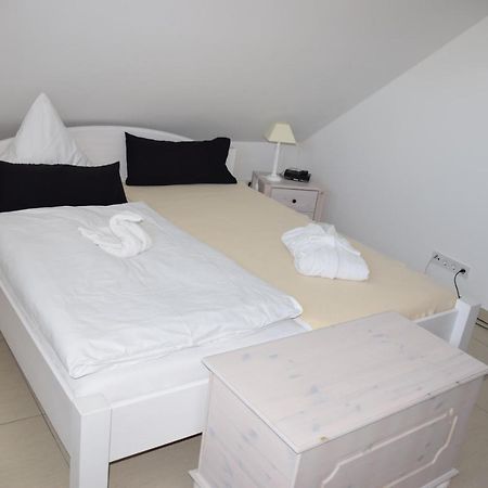 Wellness Appartements Ostfriesland Ihlowerfehn Экстерьер фото